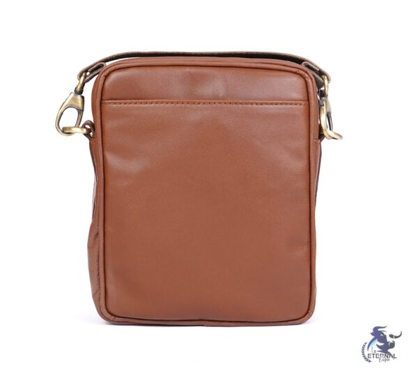 Eternal Outfit Leather Messenger Bag – Stylish, Durable & Functional